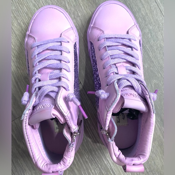 💟NIB VINTAGE HAVANA HI TOP GLITTER SNEAKERS - ALEXIS - PURPLE SIZE 6.5 or 6 1/2 - Picture 4 of 9